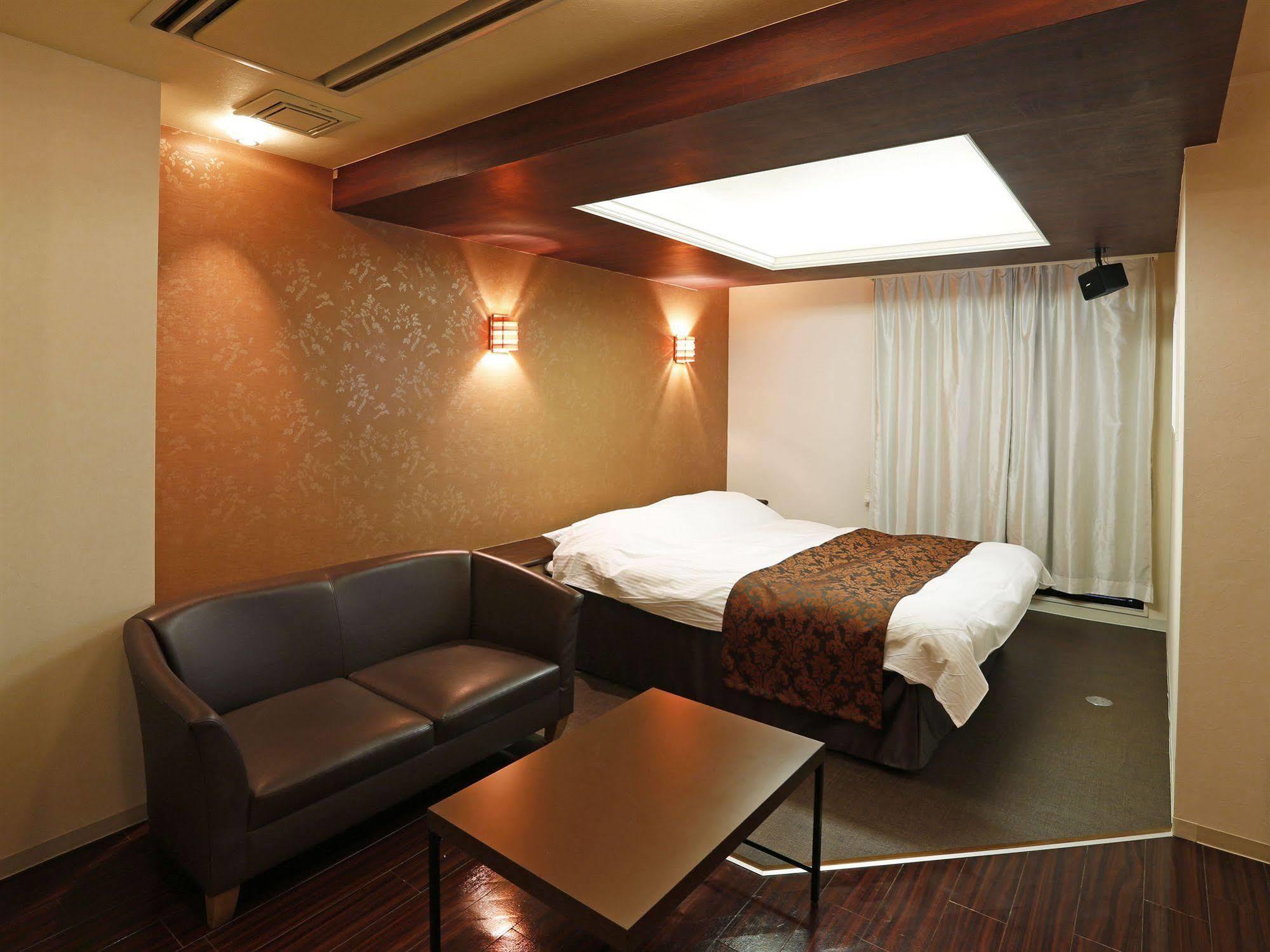 Hotel Fine Garden Gifu (Adults Only) Kakamigahara Zewnętrze zdjęcie